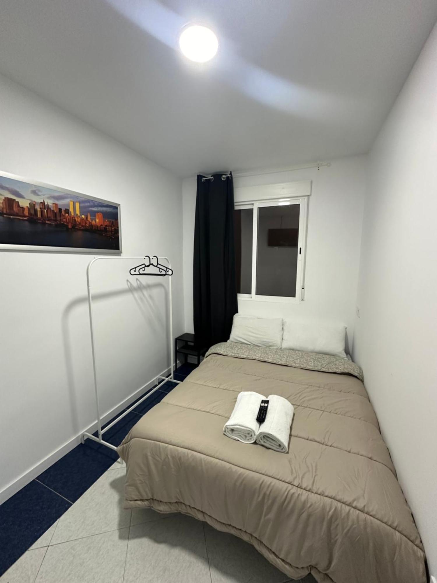 Rooms Mediavilla Madrid Ngoại thất bức ảnh