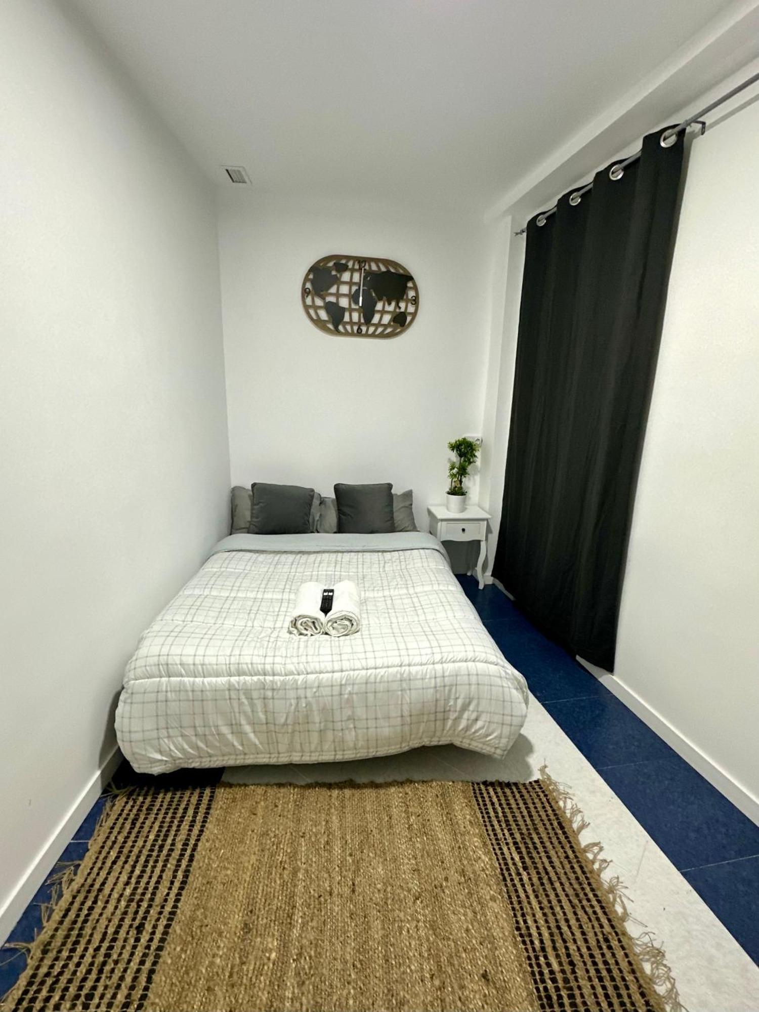 Rooms Mediavilla Madrid Ngoại thất bức ảnh